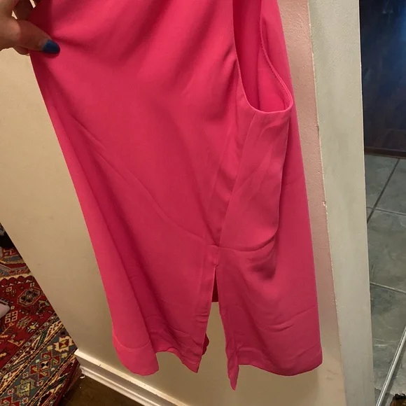 Tops - Picture 2 of 6